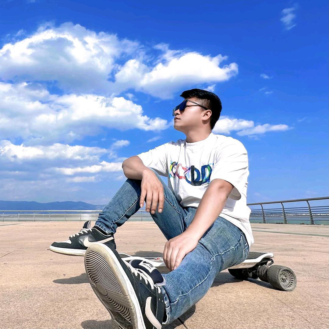 、李先生