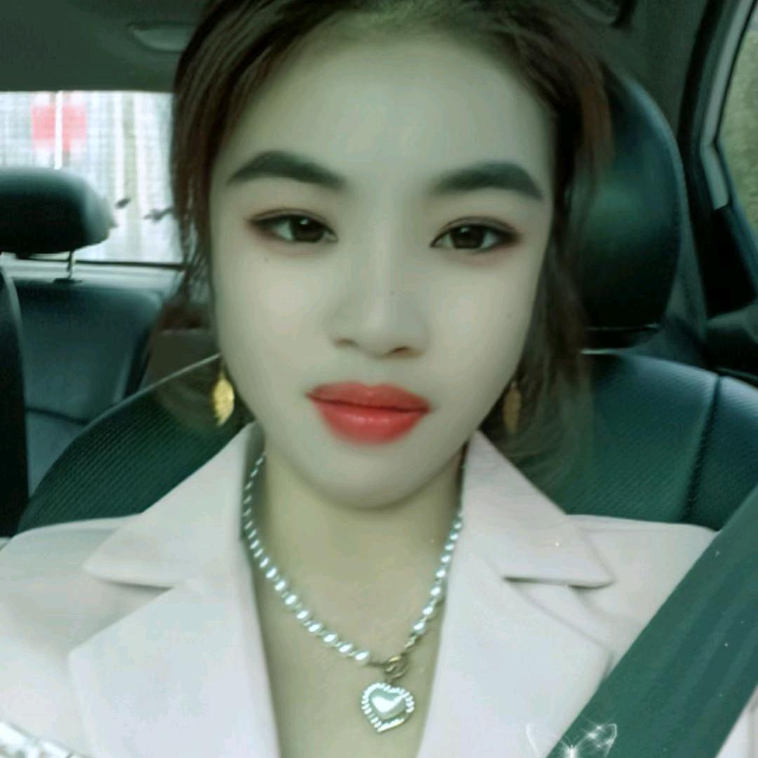小麦唱歌主播开心每一天😀😀🎤🎤