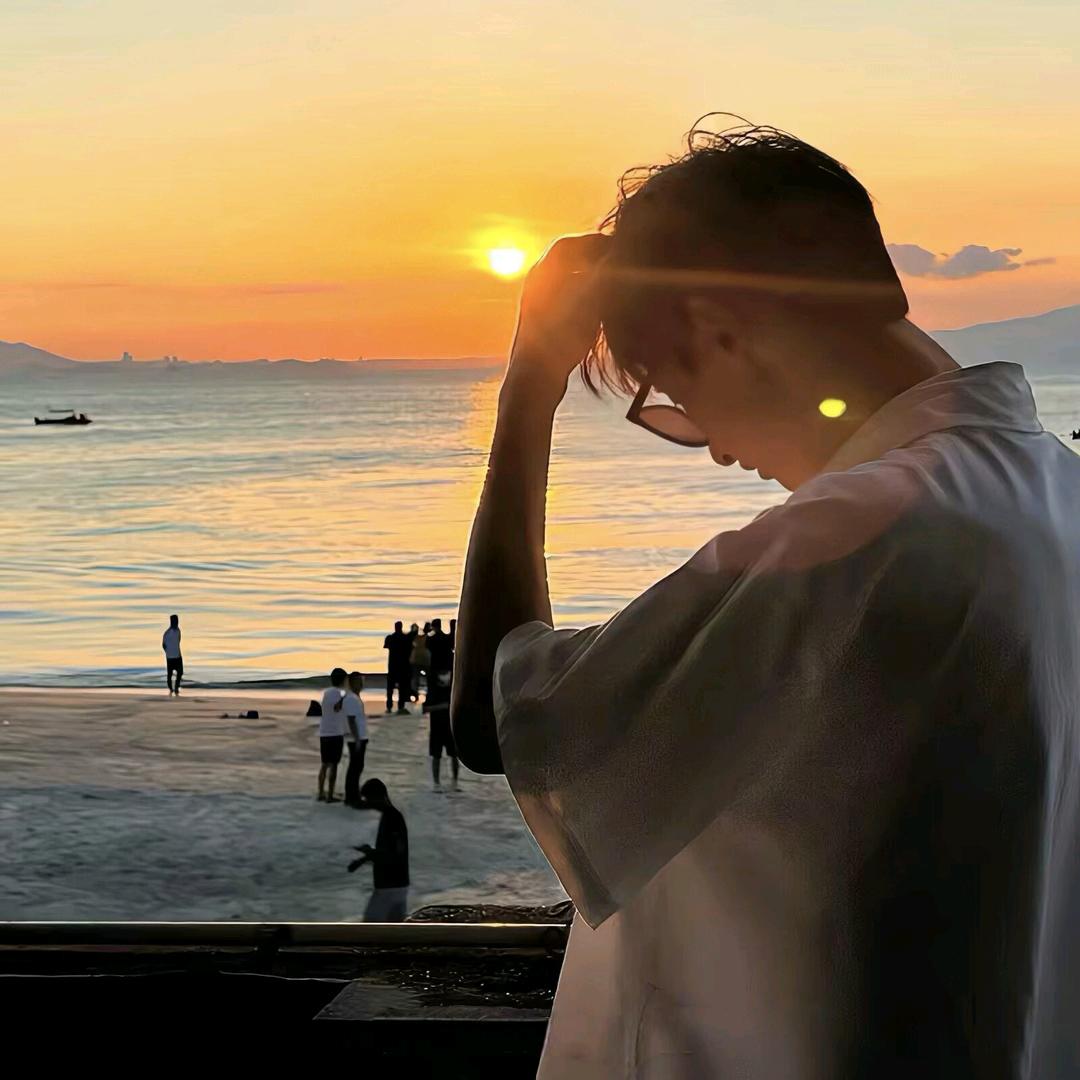 -小情 緒.ˡᵃ💤