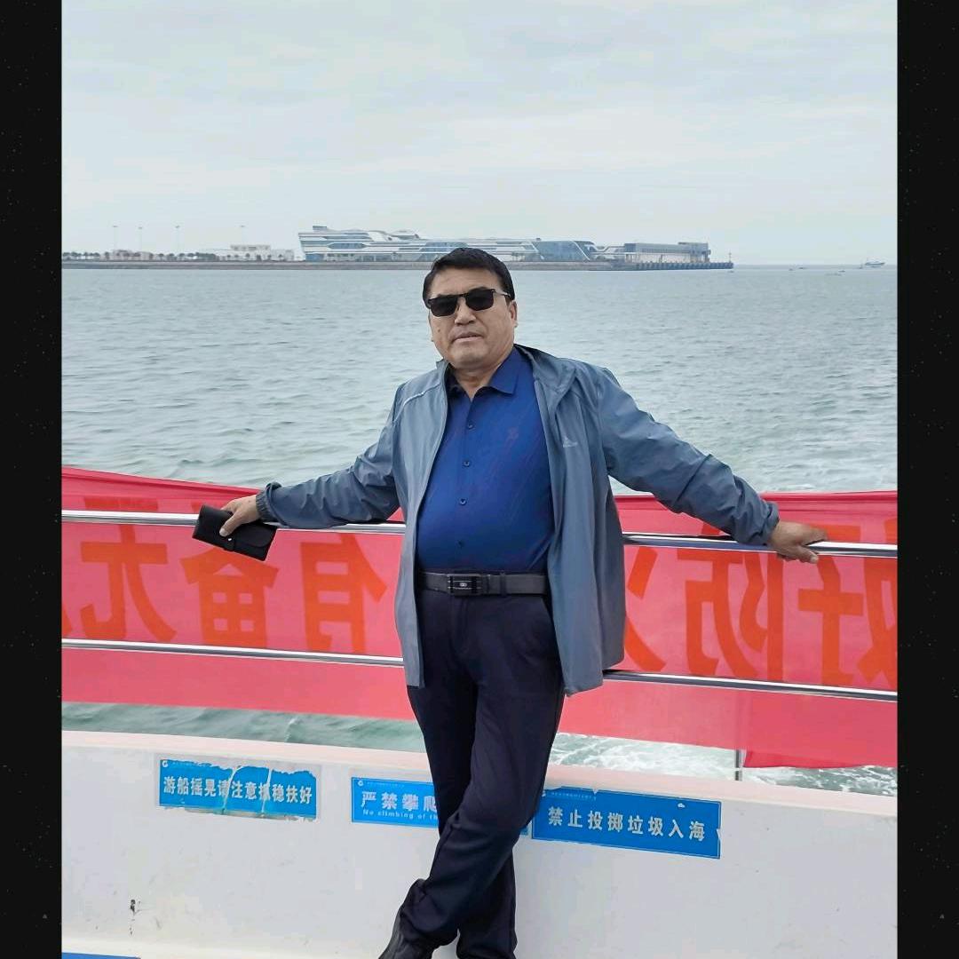 戈壁，守护者。