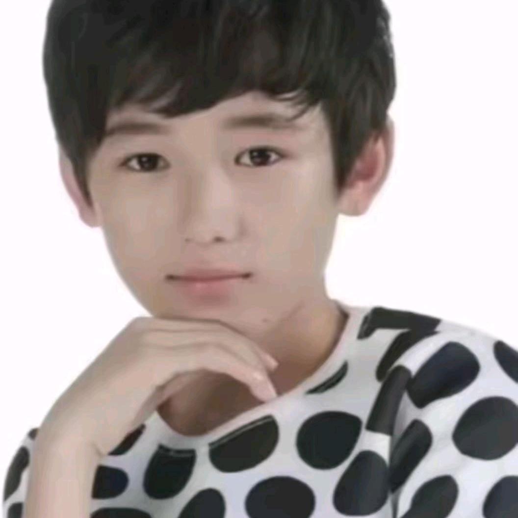 ໒꒰ྀི ´ ꒳ ` ྀི꒱১