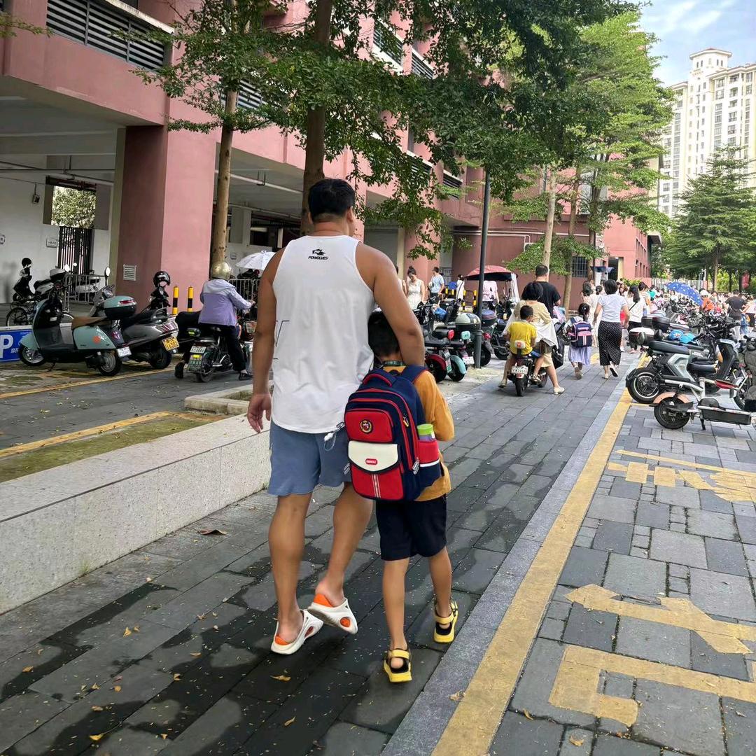 杨阳洋