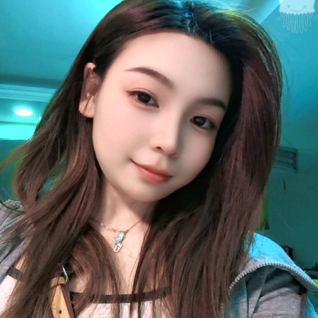 三三。