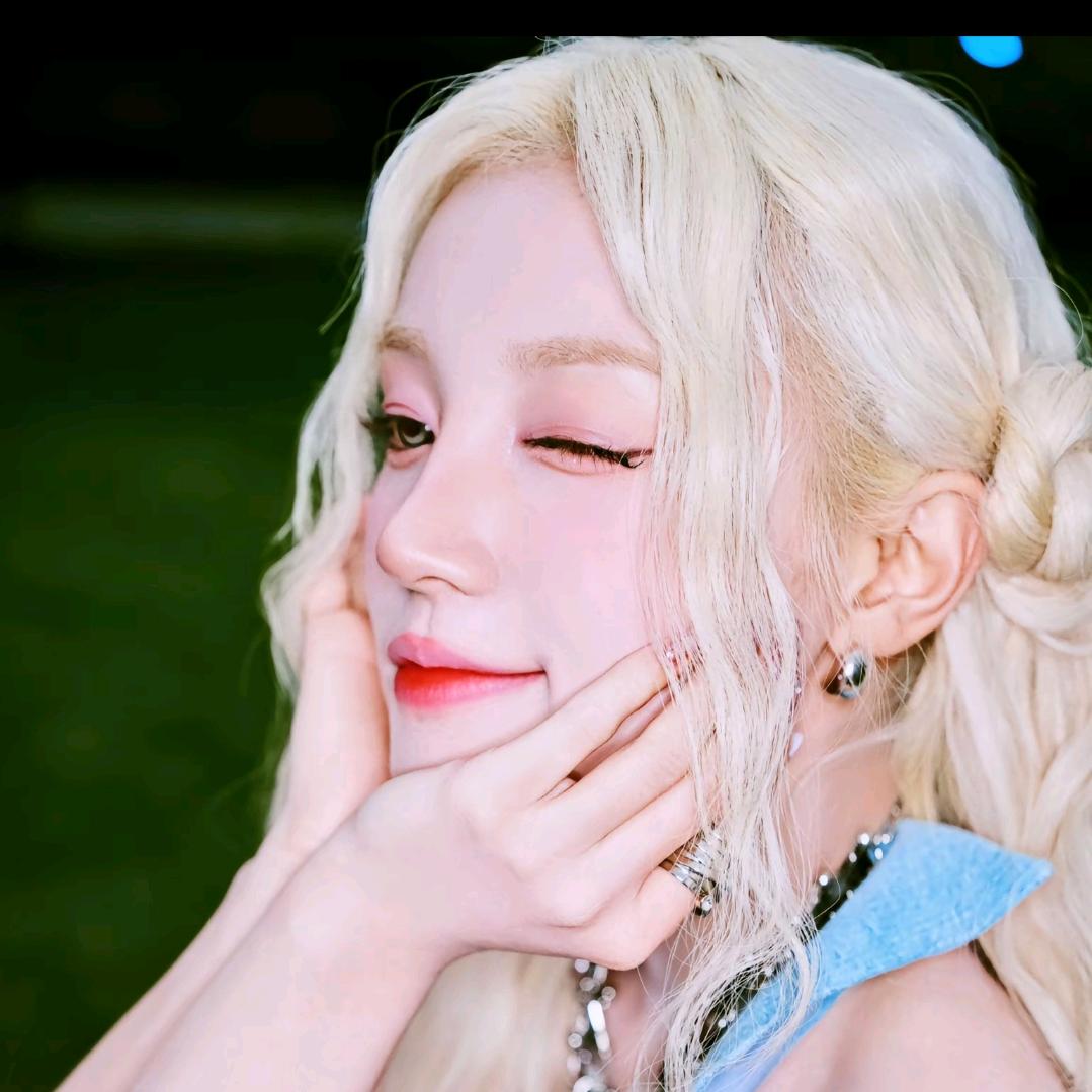 @涵涵涵涵涵涵(曲奇)