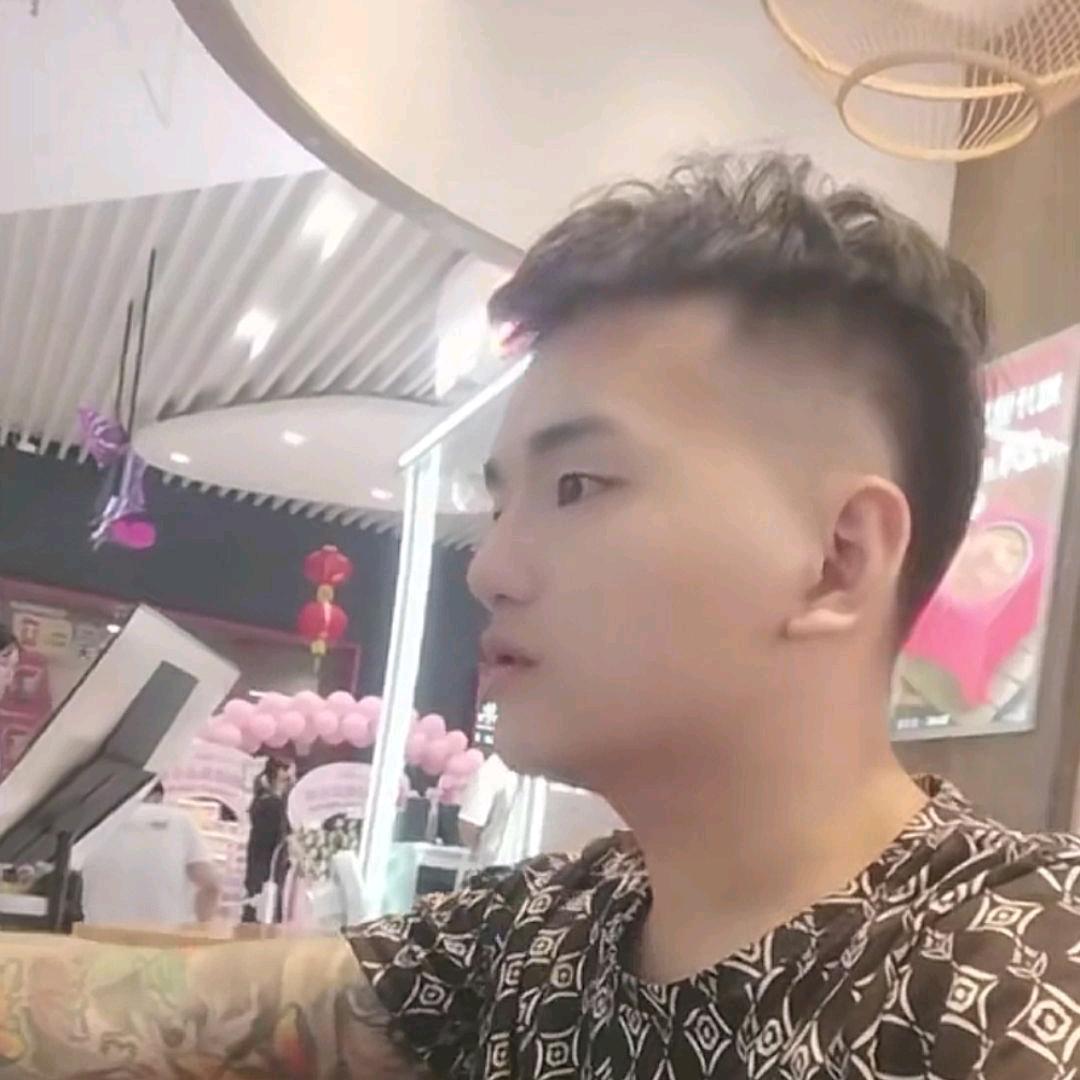 贵叔👿