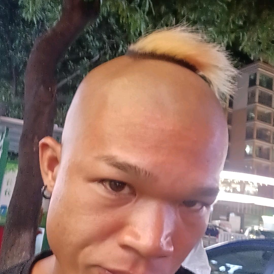 清远高价回收报废车…啊华