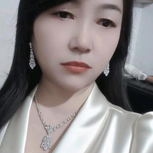 沿河铭堃尚景快递驿站，燕子