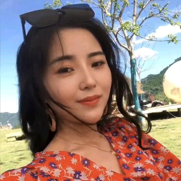 瑞英女装工厂
