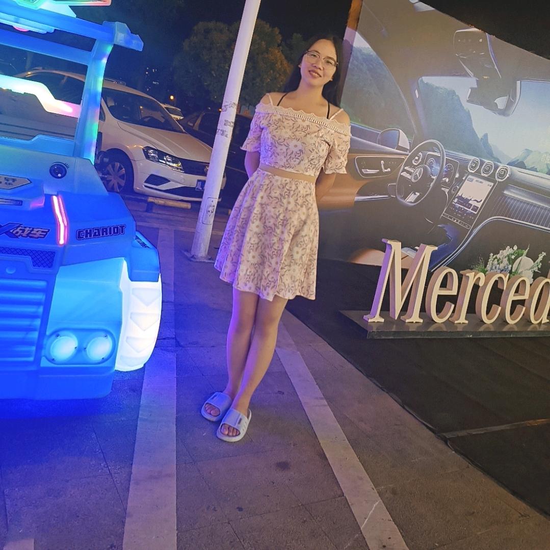 鹿不羁。