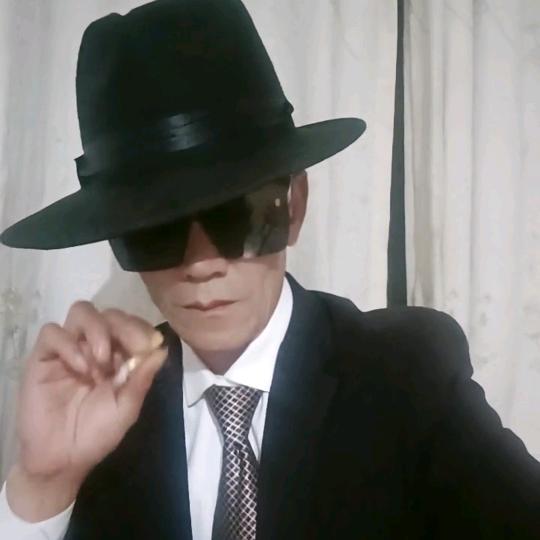 强哥。