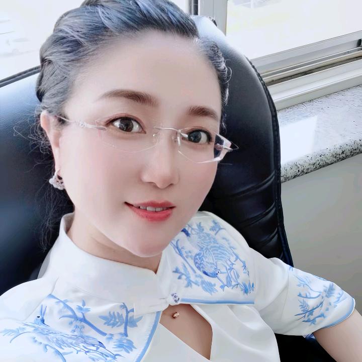 推荐官小惠