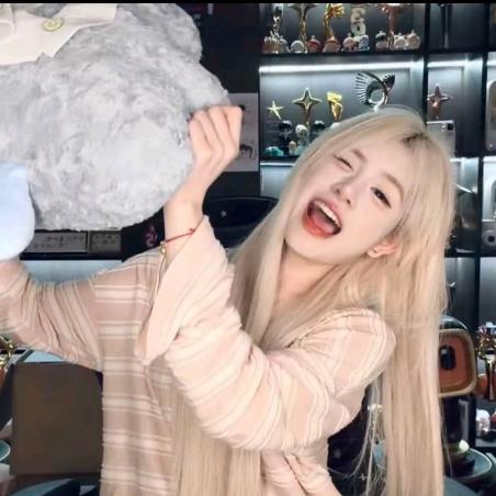 ☁️.头像