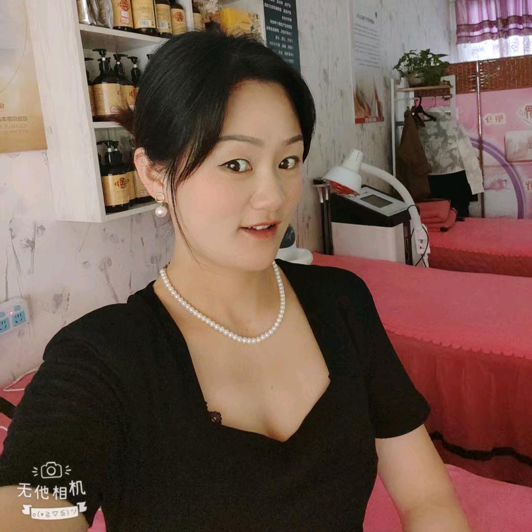 豆豆姐：梁山多米服饰