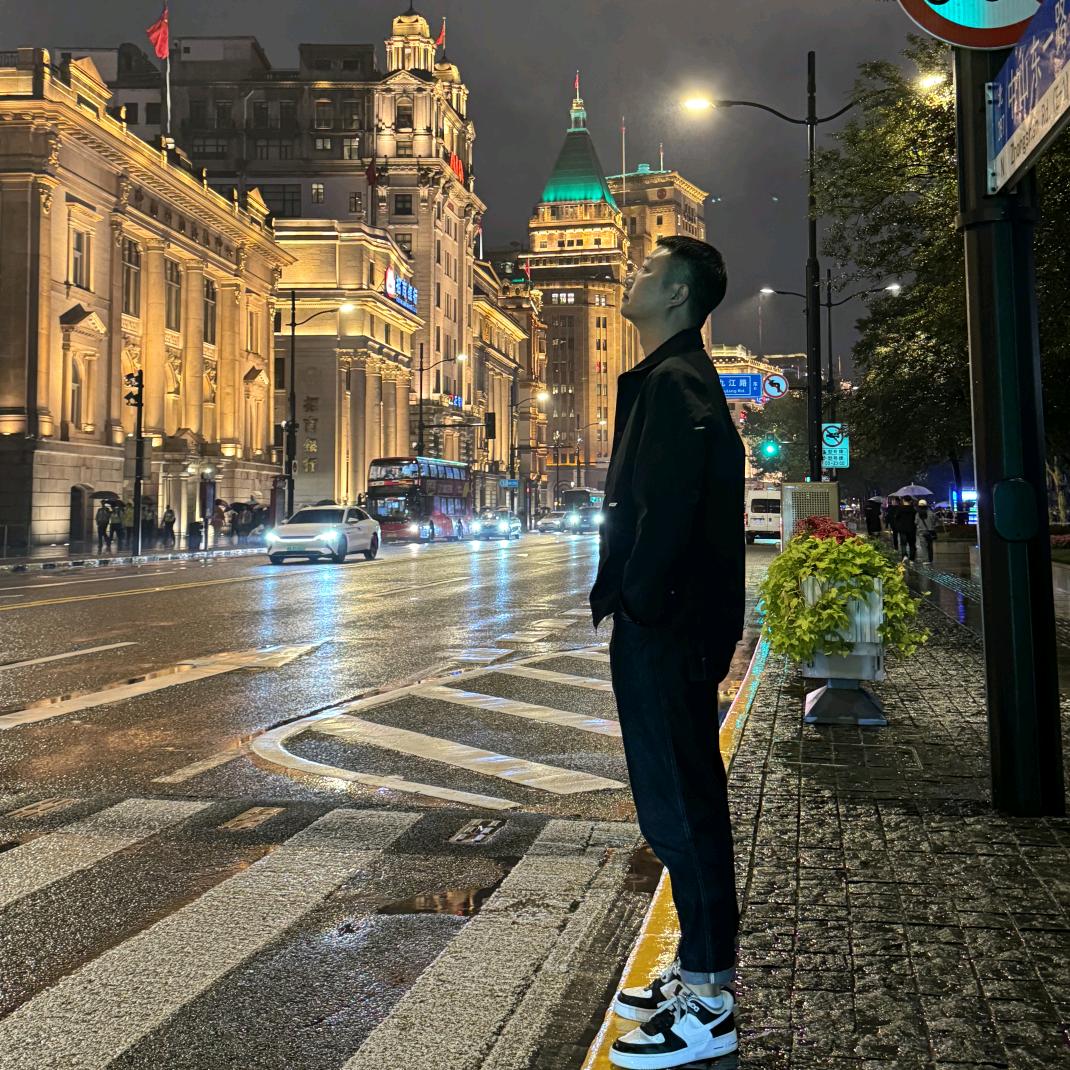 ♪～(´ε小胡｀涂　)