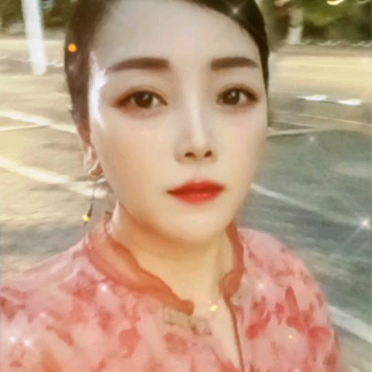 绿肥红瘦