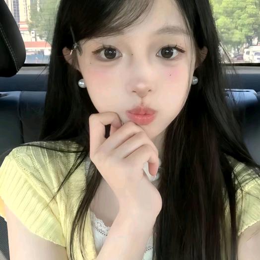 懒蛋大王/•᷅•᷄\੭