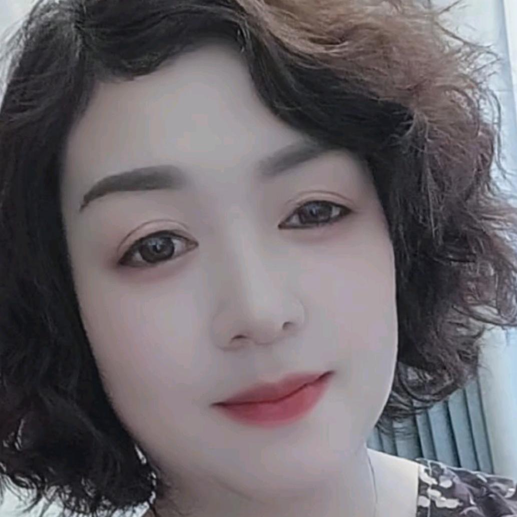 萍姐 1 .  晚上6.30开播