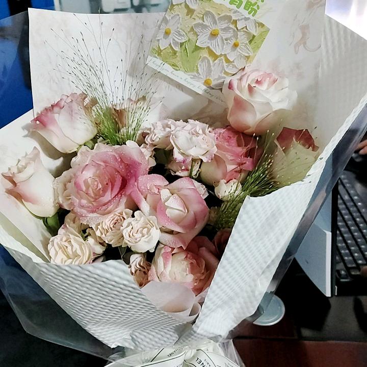 优雅唇蜜