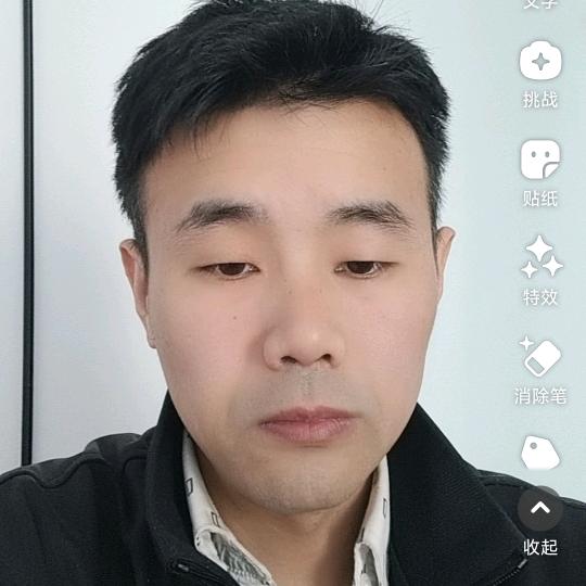 雷哥