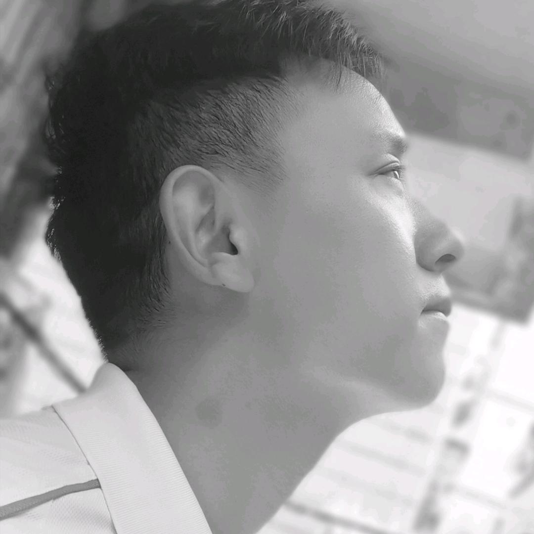 英俊
