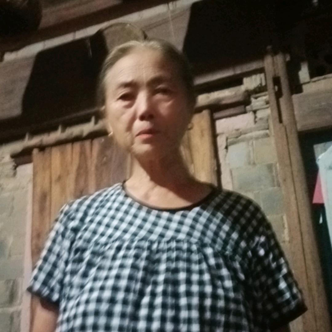 王母万氏