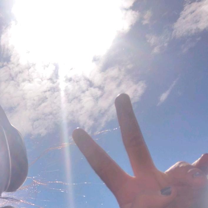 开开心心😘😜