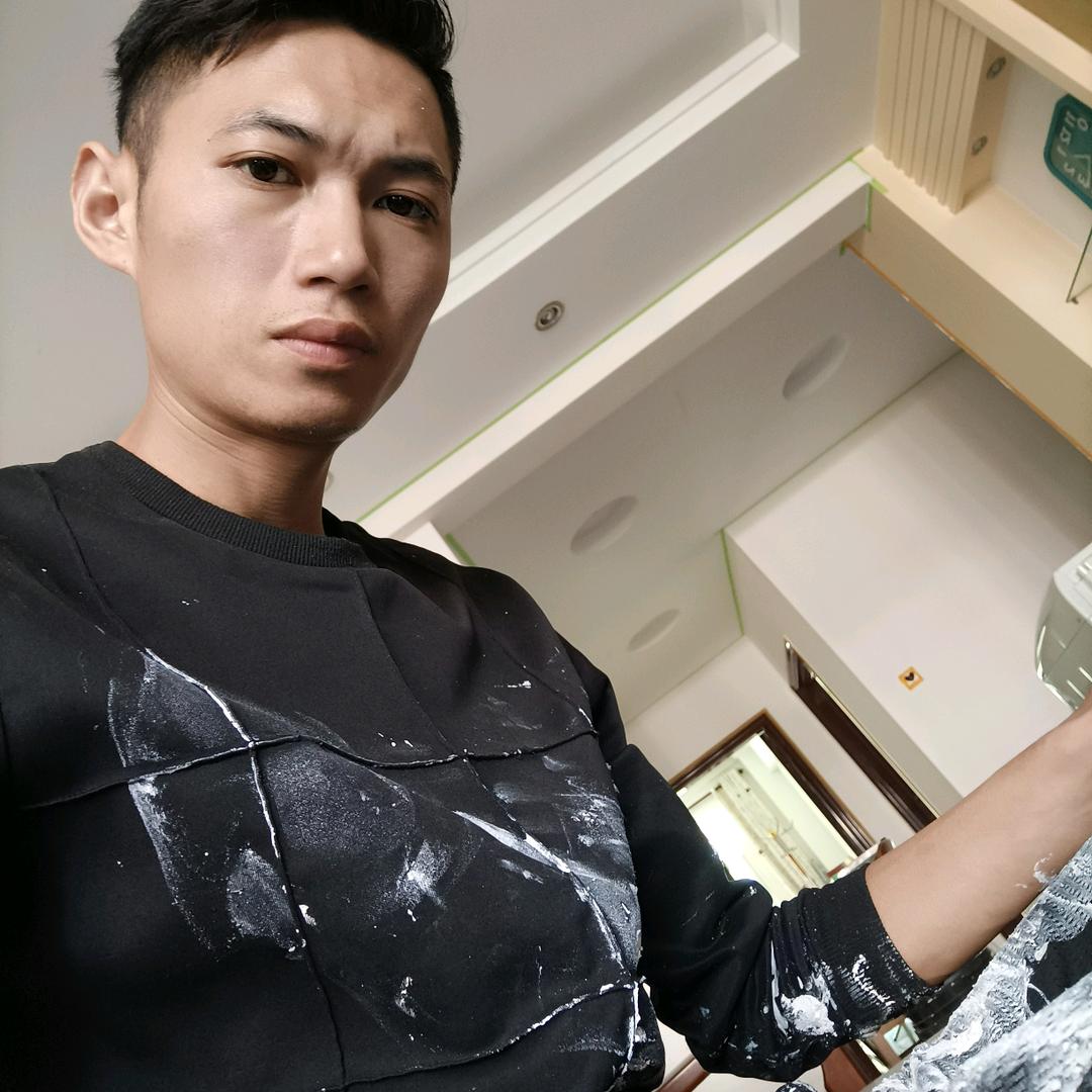 何先森  ^O^ 承蒙厚爱