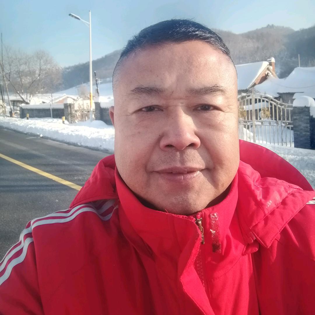 何珅哥
