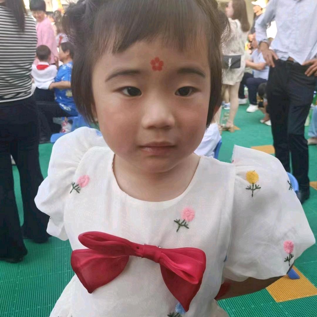 小小。