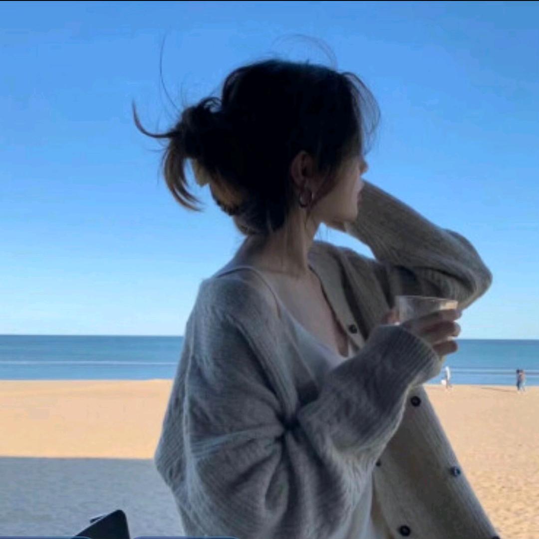爱玩游戏的小玉玉