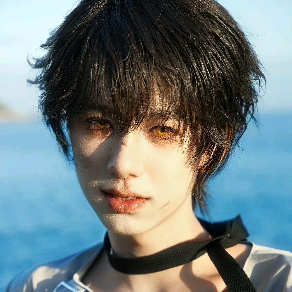 不知何为万千星辰