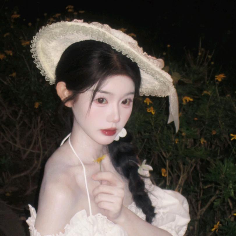 🫧单纯的小傅🫐⁰⁸¹⁵