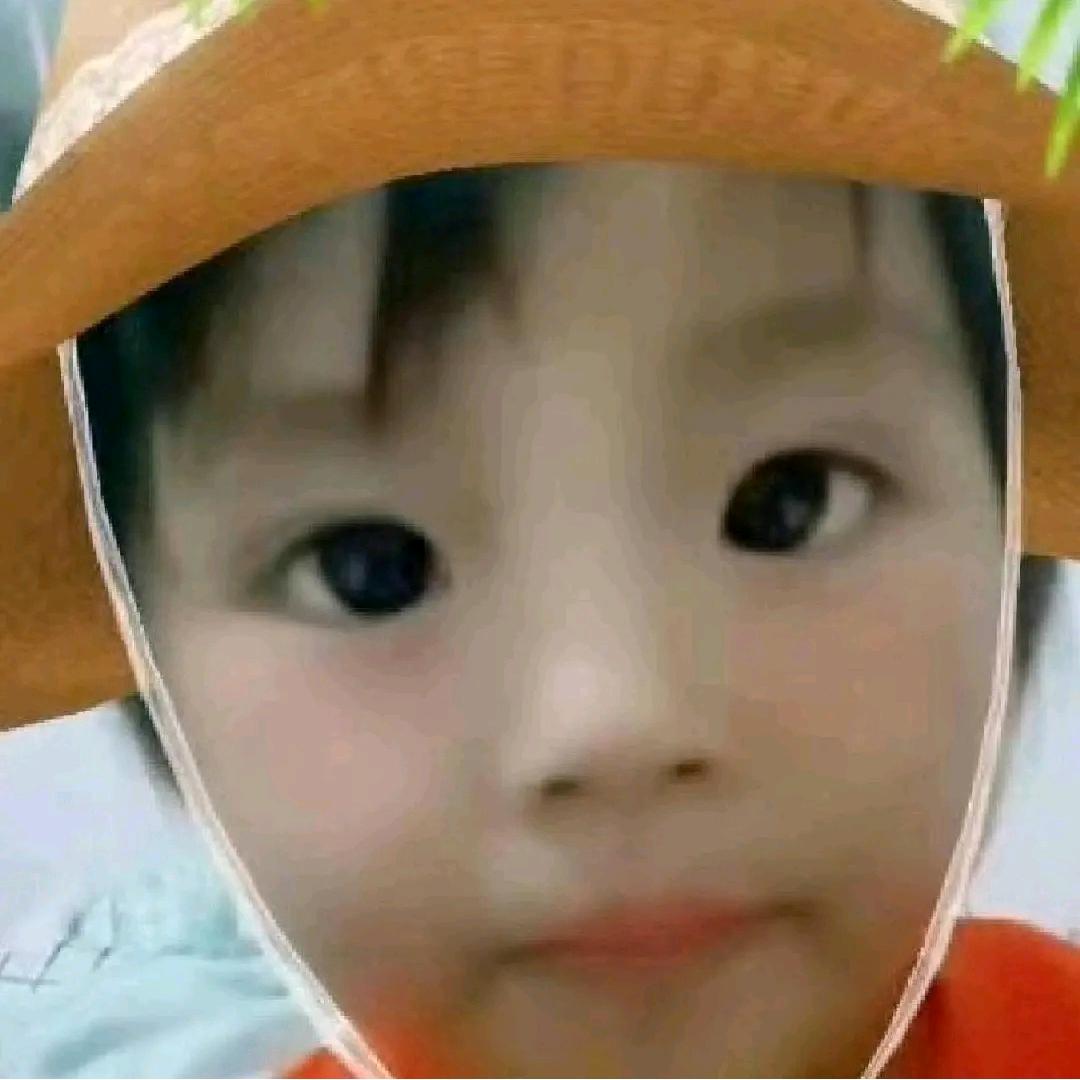 一家五口小孩