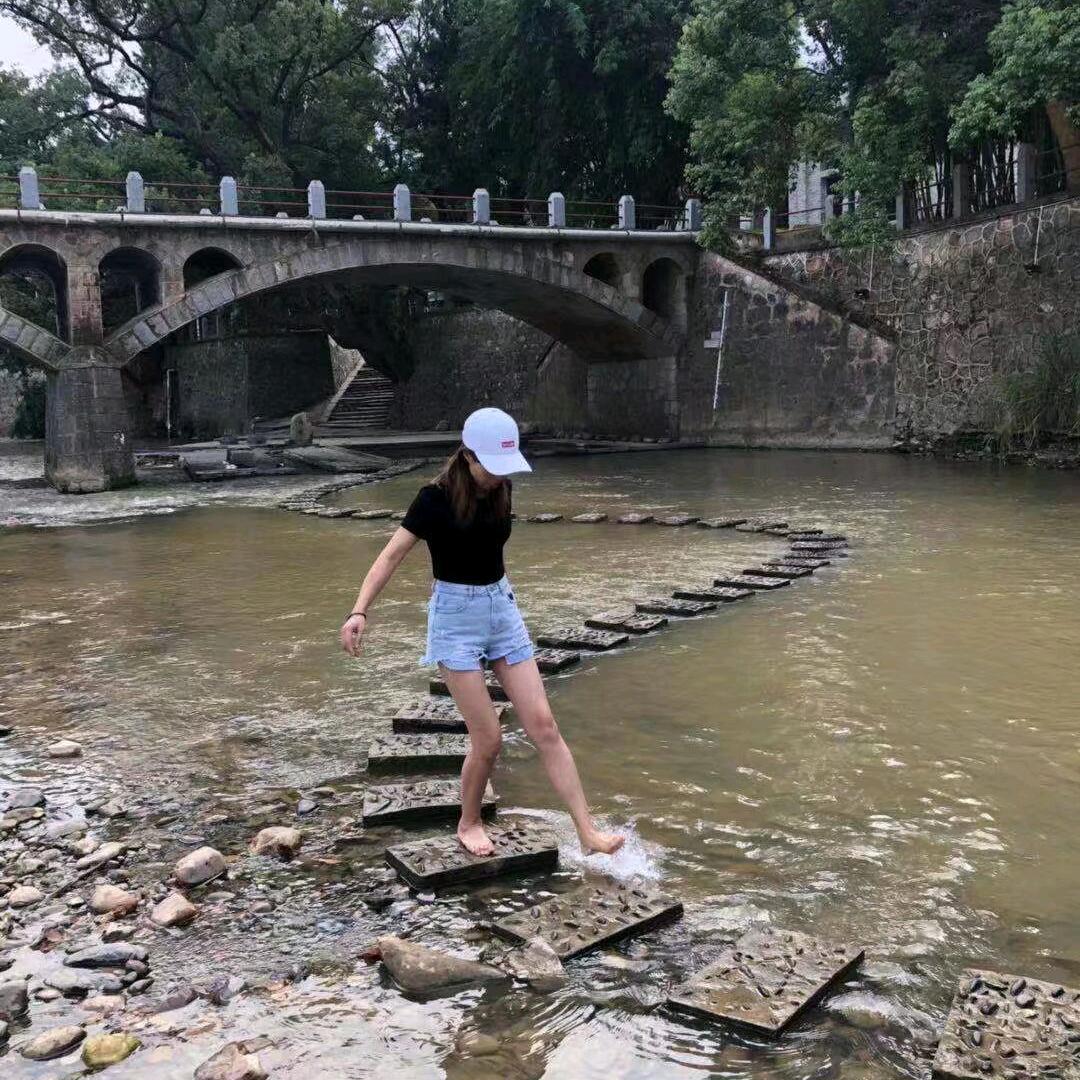 友谊汽贸二手车桃子