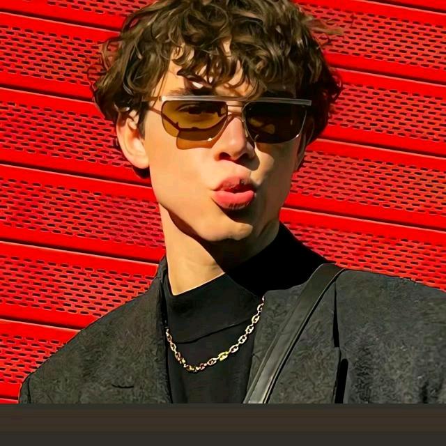 霍巴青（巴次😇）