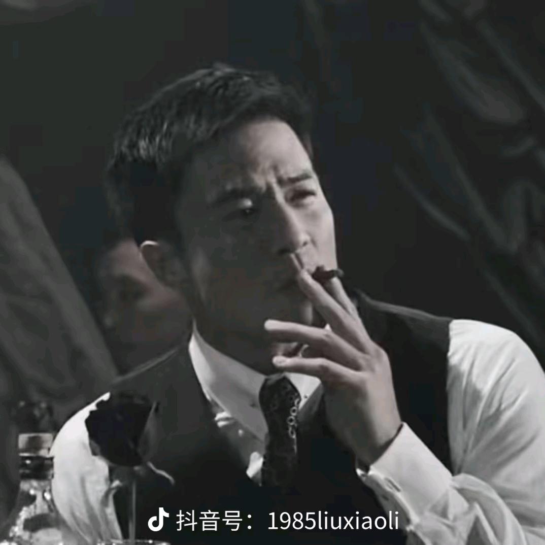 浅笑心柔(•‾̑⌣‾̑•)