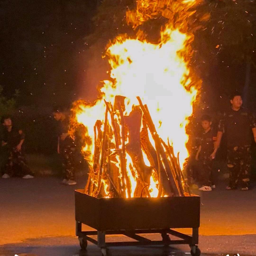 小牛马