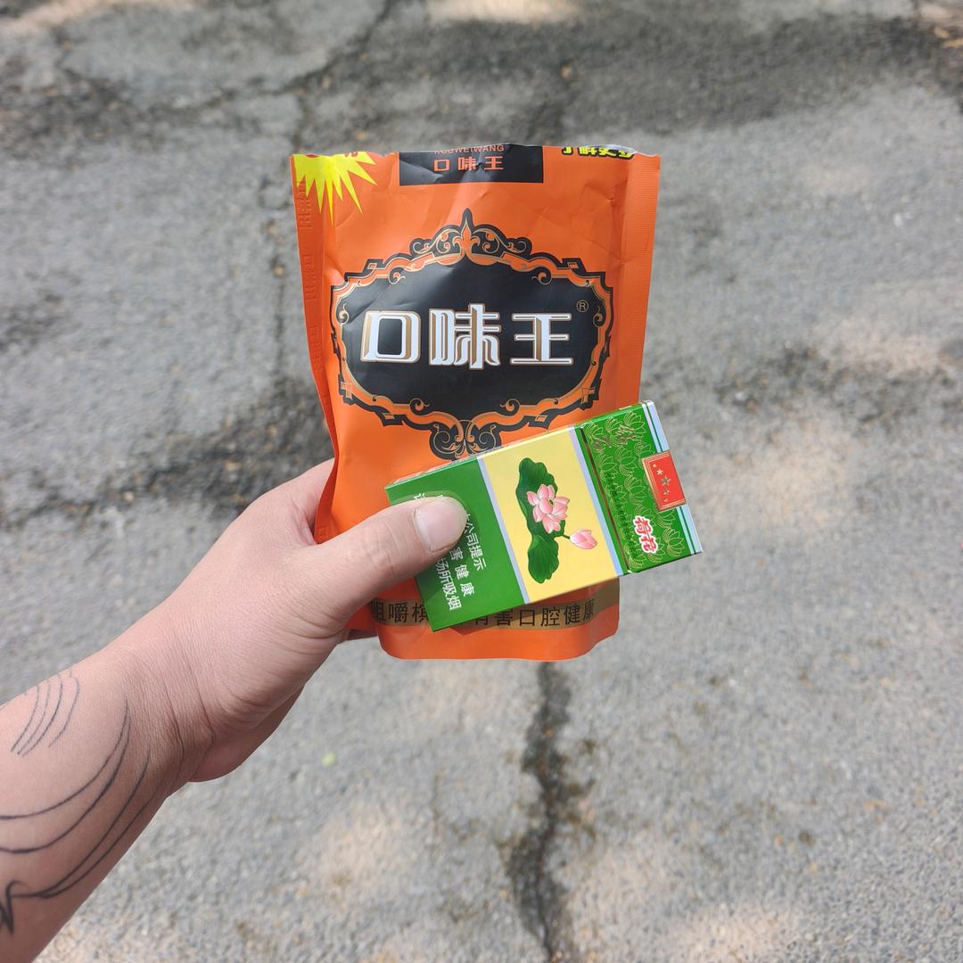 专业刮腻子喷乳胶漆