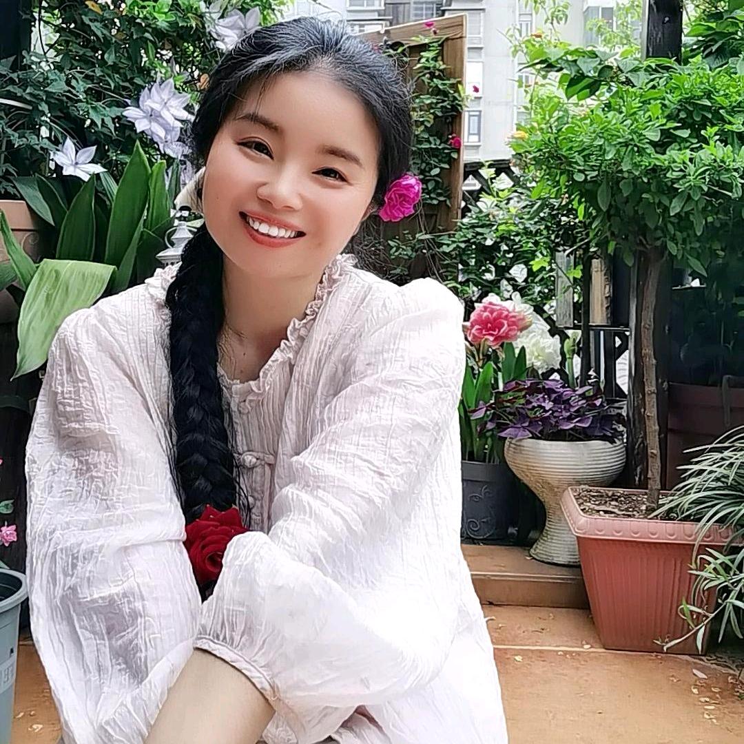 龙妹下午1点30首播