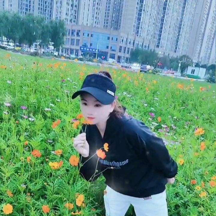 是~航航奶奶吖