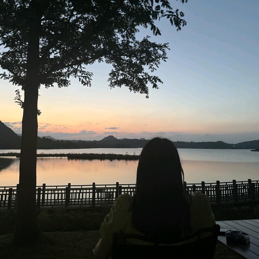 ლ陈