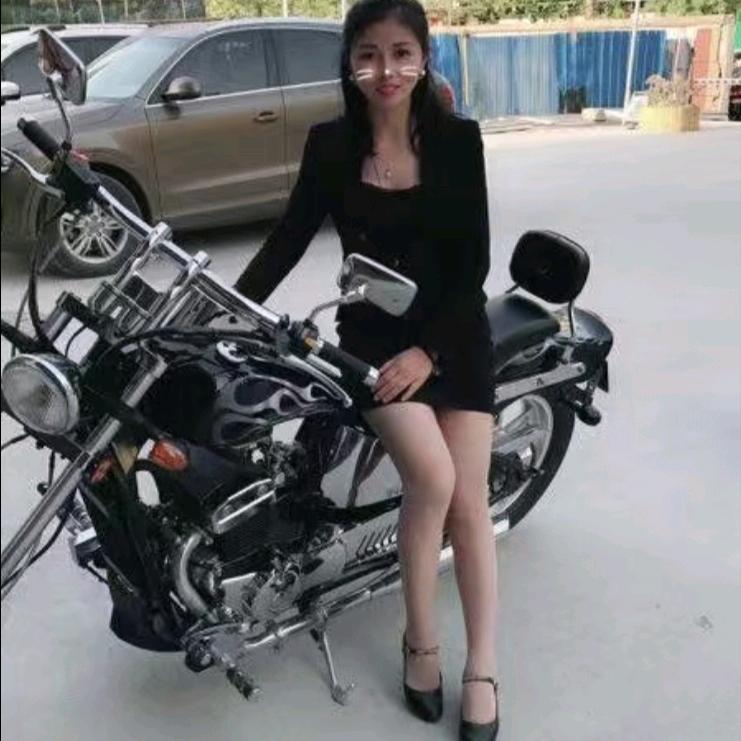 蓝亭苑丹丹