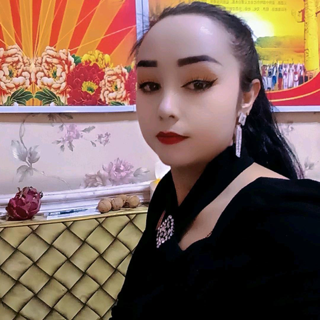 阿扎代木·麦麦提