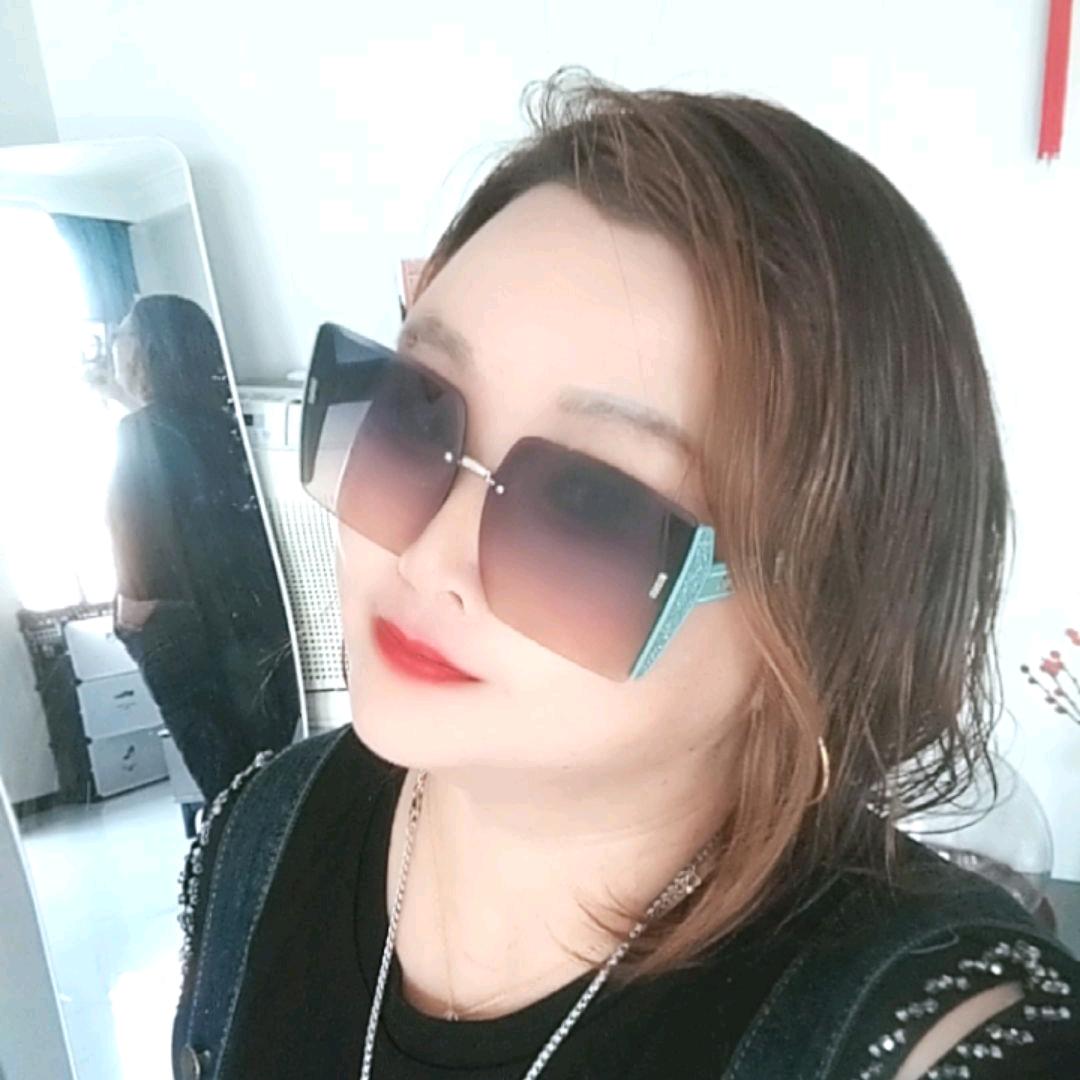 雾里开花～～征姐