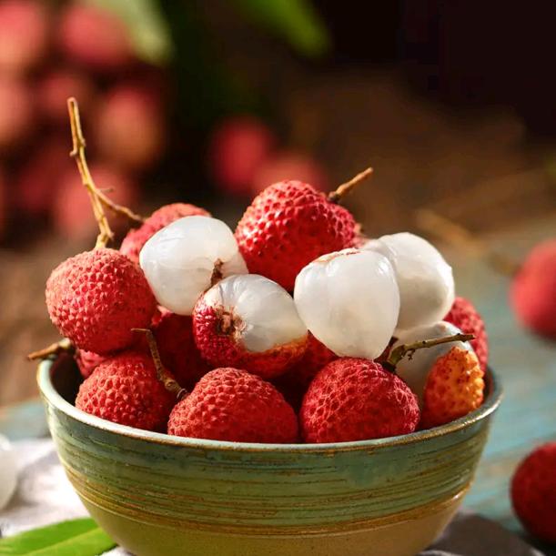 《城信赢天下》专业打水井，房建桩。拆墙。