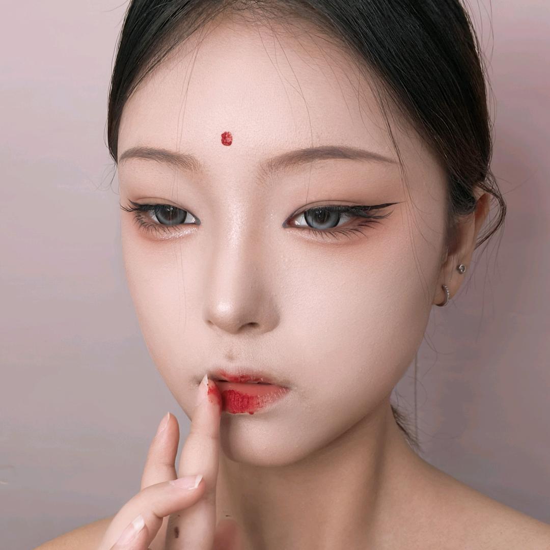 艺宸魅影