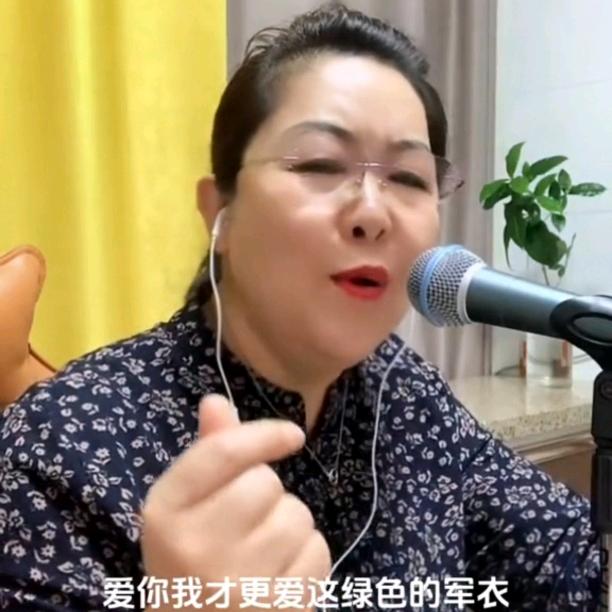 周洲