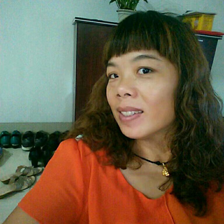 杨帆漫步人生路