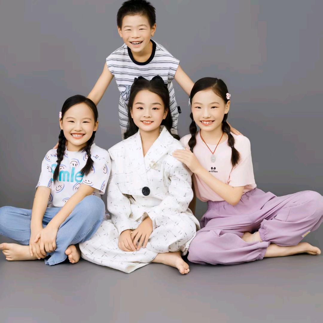 一条小锦李，，，，，李氏家禽