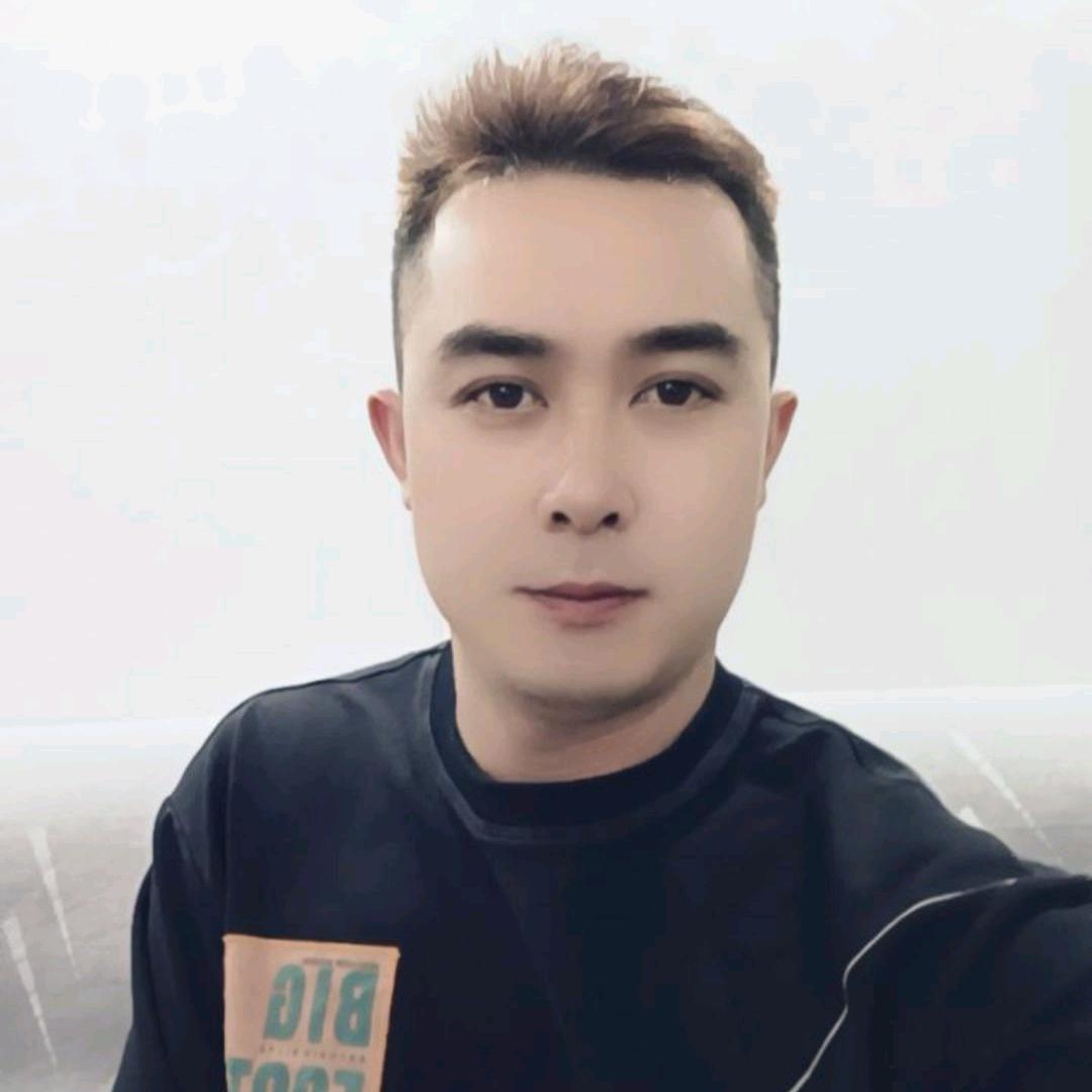 容县门窗老黄